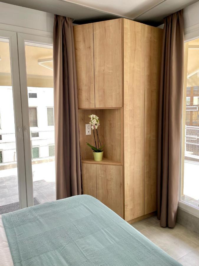 Domus City Apartment With Wonderful Balcony 塞萨洛尼基 外观 照片